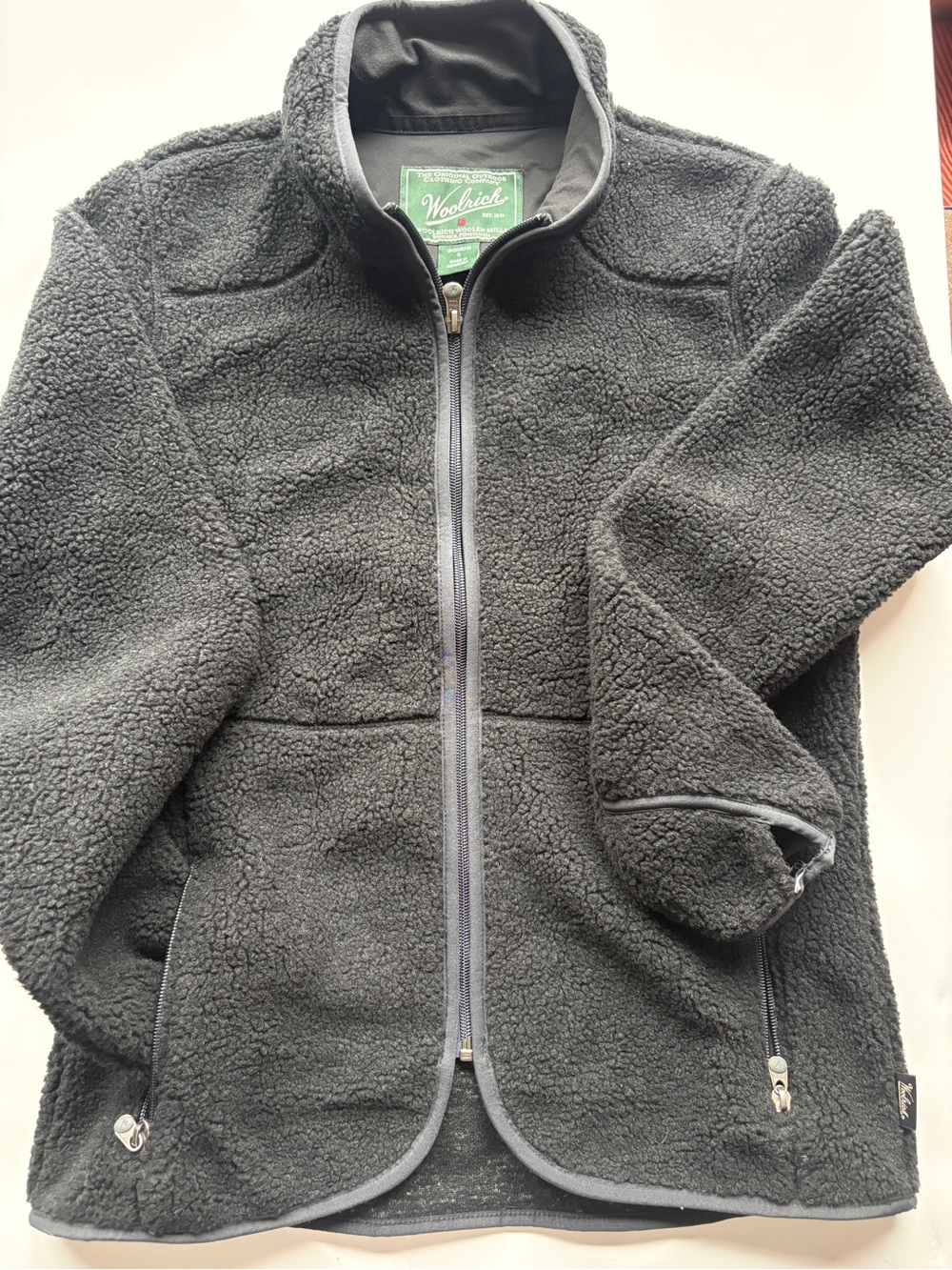 WOOLRICH black Sherpa zipper long sleeve thumb holes jacket
